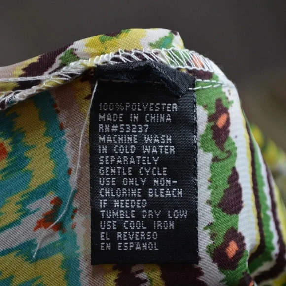 NWT Unique Lace back butterfly top PLUS SI… - Picture 7 of 7